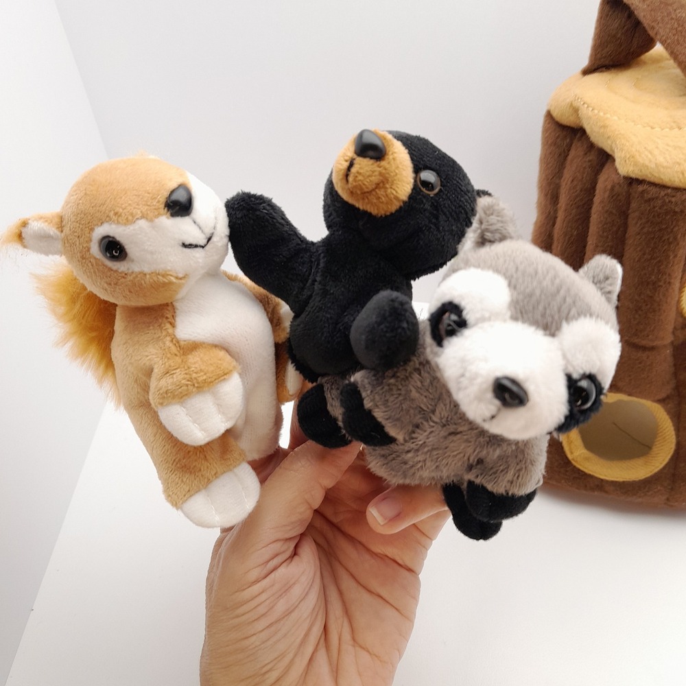 Unipak Plush Forest Animal House Tree Trunk with Raccoon Bear and Squirrel - Picture 6 of 10